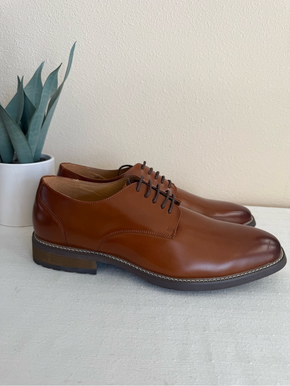 New Joseph Abboud Men's Classic Brown Leather Derby Shoes